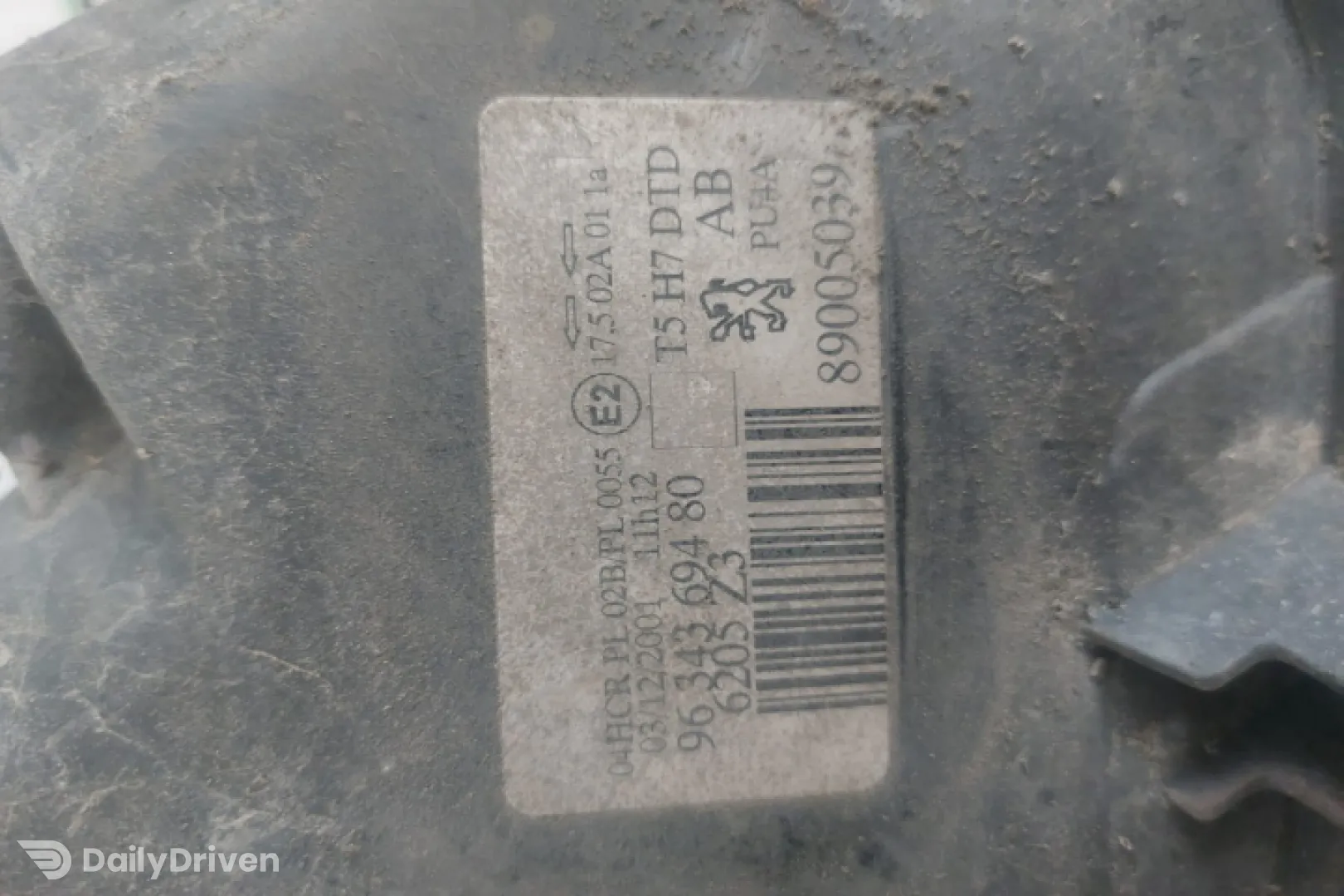 Far dreapta 89005039 89005039 Peugeot 307  [2001 - 2005] Hatchback 5-usi 1.6 MT (109 hp)
