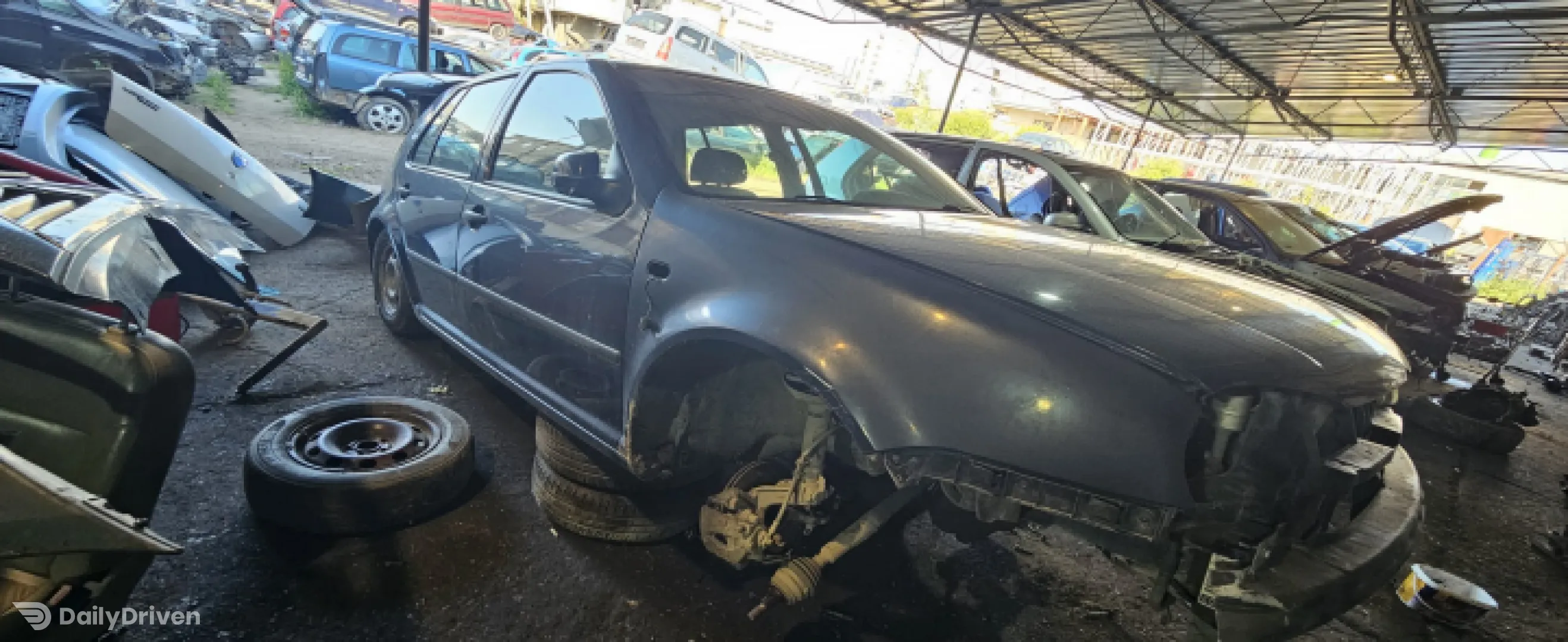 Vas expansiune 1j0 121 403 1j0 121 403 Volkswagen VW Golf 4 [1997 - 2006] Hatchback 5-usi 1.4 MT (75 hp)