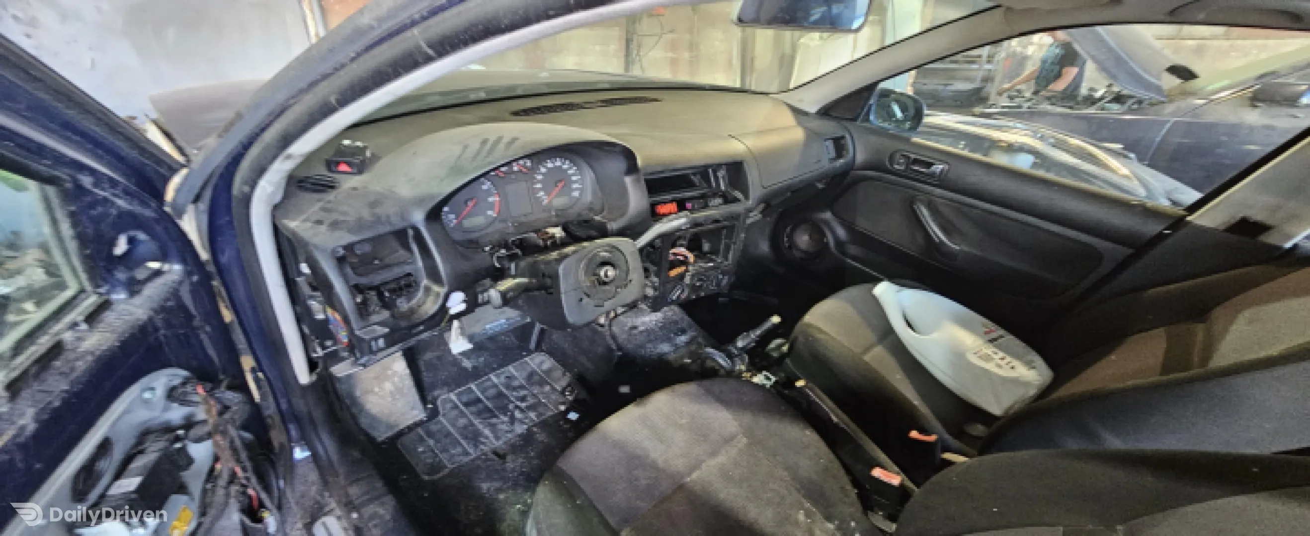 Vas expansiune 1j0 121 403 1j0 121 403 Volkswagen VW Golf 4 [1997 - 2006] Hatchback 5-usi 1.4 MT (75 hp)