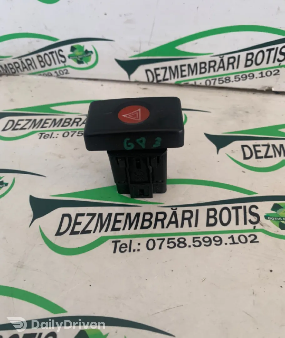 Buton avarie Dacia Logan  [2004 - 2008] Sedan 1.5dci MT (65hp)
