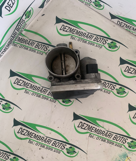 Clapeta acceleratie 8200 190 230 8200 190 230 Renault Laguna 2 [2001 - 2005] Liftback 1.6 MT (107 hp)