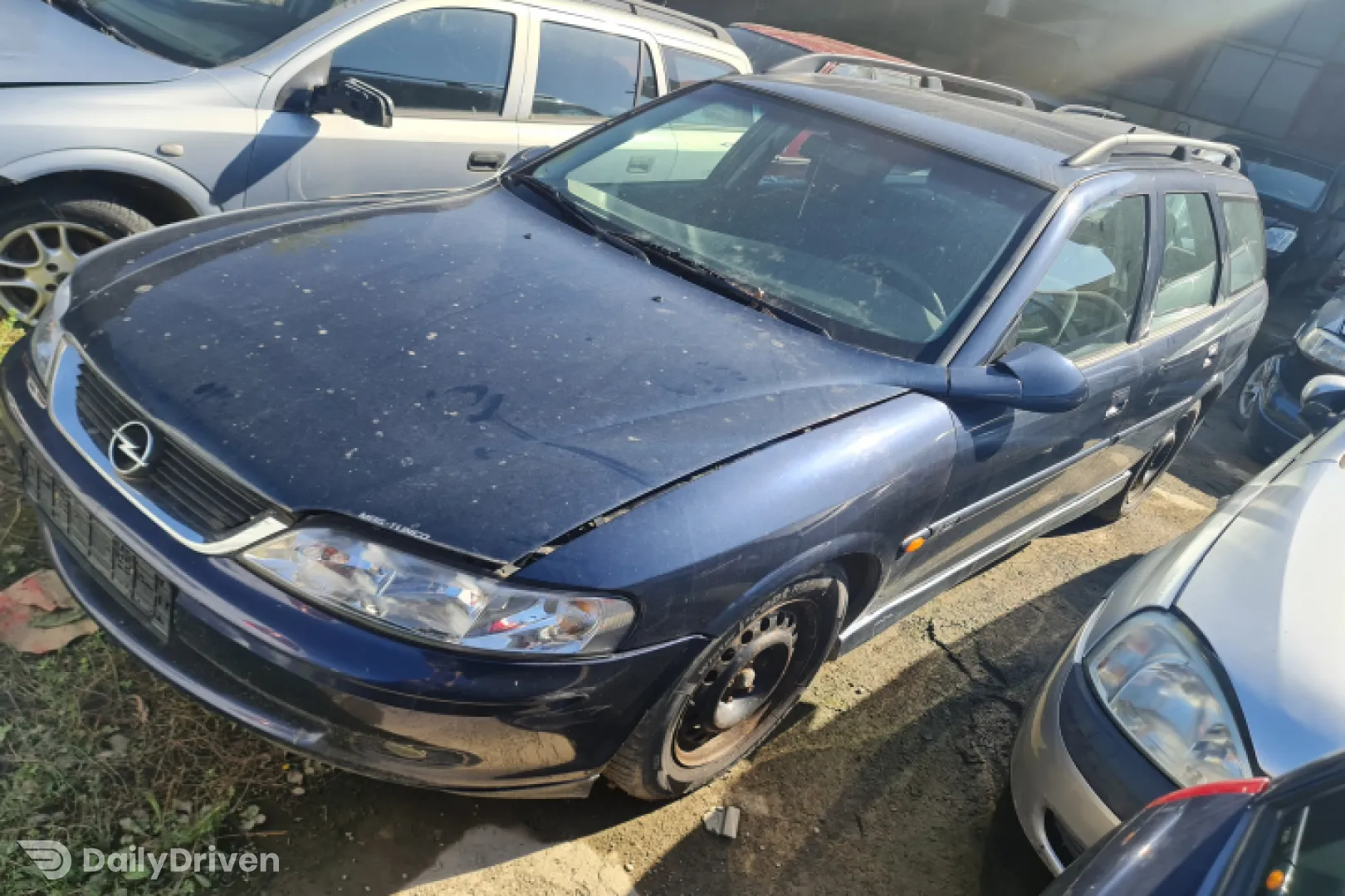 Vas expansiune Opel Vectra B [facelift] [1999 - 2002] wagon 5-usi 1.8 MT (116 hp)