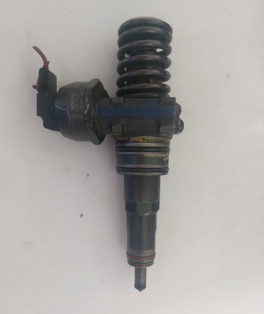 Injector motorina CS 038 130 073 BN Volkswagen VW Passat B5.5 [facelift] [2000 - 2005] Sedan 1.9 TDI 4Motion 6MT (130 hp)