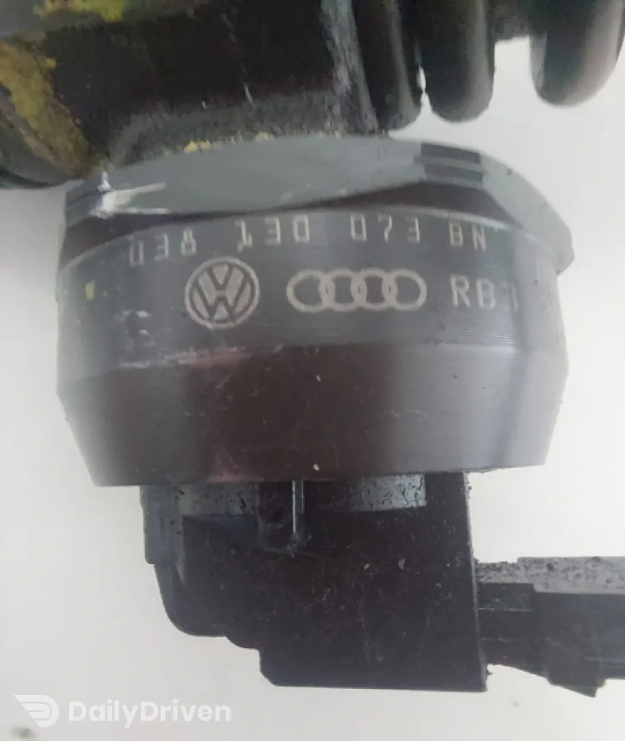 Injector motorina CS 038 130 073 BN Volkswagen VW Passat B5.5 [facelift] [2000 - 2005] Sedan 1.9 TDI 4Motion 6MT (130 hp)