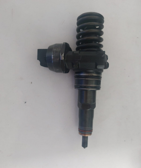 Injector motorina BA 038 130 073 AG Volkswagen VW Passat B5.5 [facelift] [2000 - 2005] Sedan 1.9 TDI MT (101 hp)