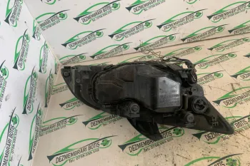 Far stanga Ford Focus 2 [2004 - 2008] wagon 5-usi 1.6 TDCi MT (109 hp)