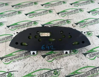 Ceasuri bord Ford Focus  [1998 - 2004] Hatchback 5-usi 1.6 MT (101 hp)