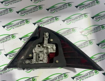 Lampa stop stanga pe aripa Ford Mondeo 3 [2000 - 2003] Sedan 2.0 TDCi 5MT (115 hp)