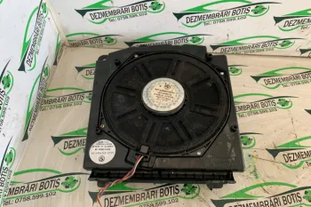 Subwoofer auto BMW Seria 5 E60/E61 [2003 - 2007] Sedan 530d MT (218 hp)