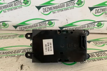 Buton Consola Si Navigatie 6 944 884 BMW Seria 5 E60/E61 [2003 - 2007] Sedan 530d MT (218 hp)