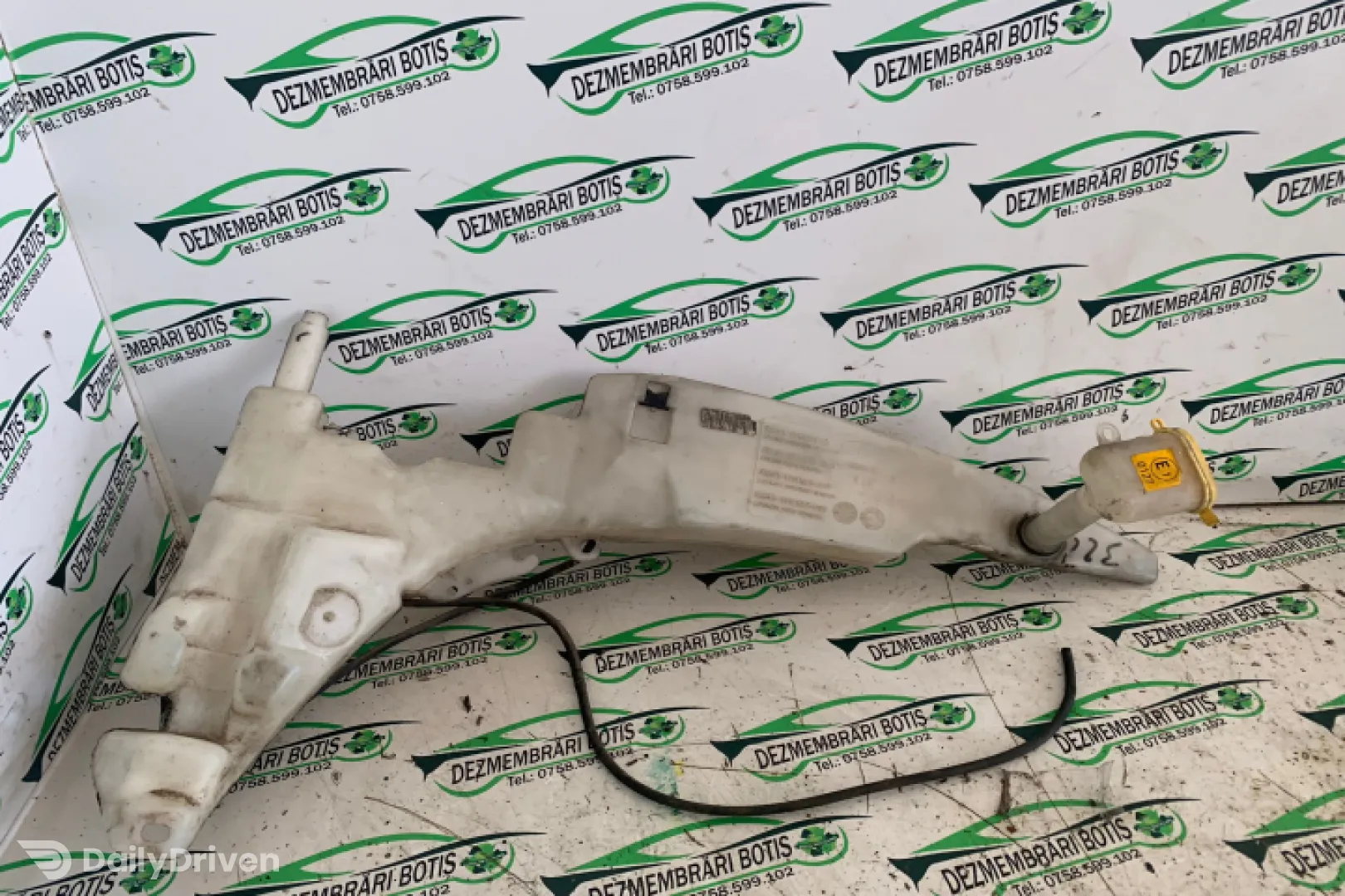 Vas lichid parbriz XS41-17618-CH Ford Focus  [1998 - 2004] Hatchback 5-usi 1.8 MT TDCi (101 hp)