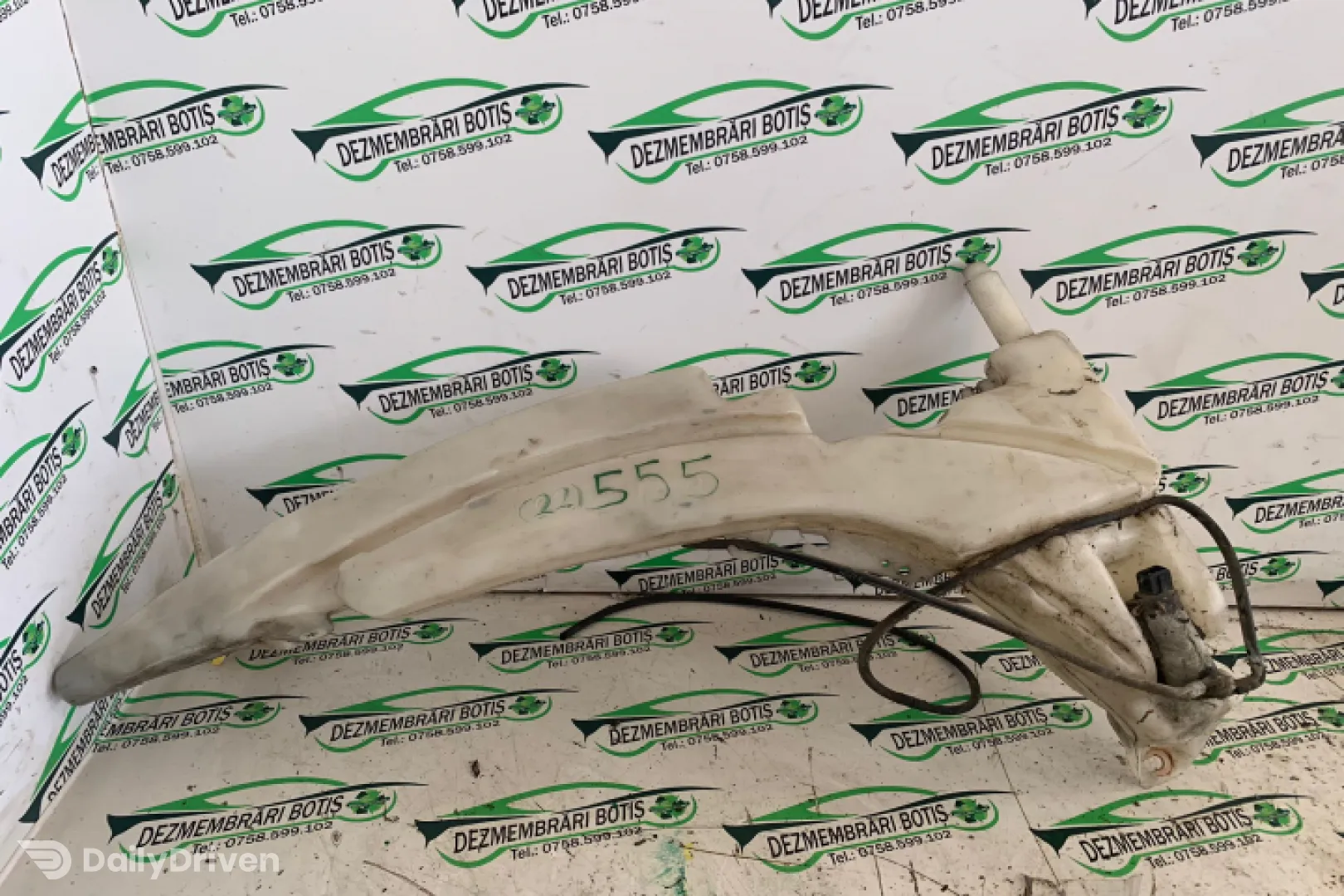 Vas lichid parbriz XS41-17618-CH Ford Focus  [1998 - 2004] Hatchback 5-usi 1.8 MT TDCi (101 hp)