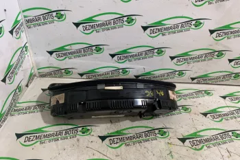 Ceasuri bord Audi A4 B6 [2000 - 2005] Sedan 2.0 MT (130 hp)