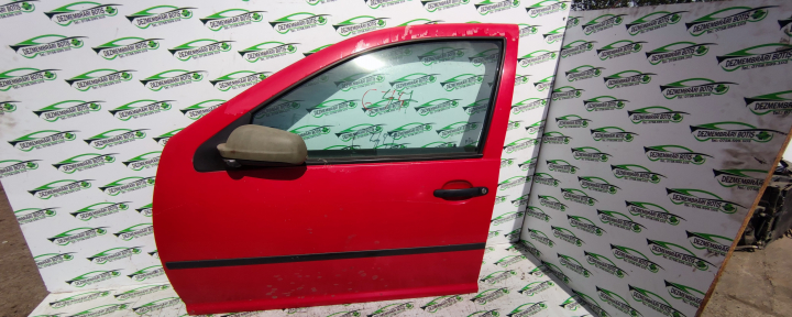 Usa / Portiera fata stanga Volkswagen VW Golf 4 [1997 - 2006] Hatchback 5-usi 1.4 MT (75 hp)