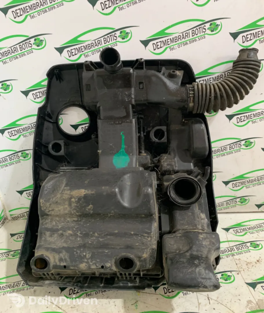 Carcasa filtru aer @18 Volkswagen VW Polo 4 9N [facelift] [2005 - 2009] Hatchback 3-usi 1.2 MT (60 hp)