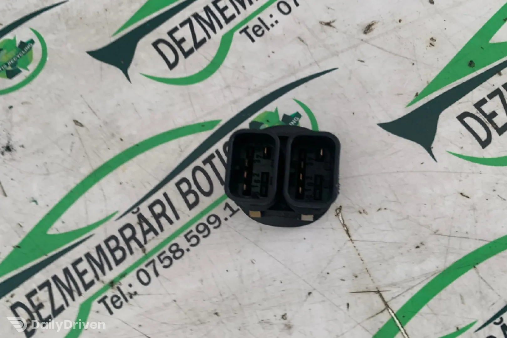 Butoane geam sofer Ford Ka  [1996 - 2008] Hatchback 3-usi 1.3 MT (60 hp)