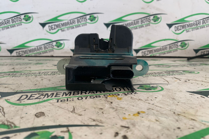 Broasca hayon 3C9 827 645 Volkswagen VW Golf 5 [2003 - 2009] Hatchback 5-usi 1.4 MT (75 hp)