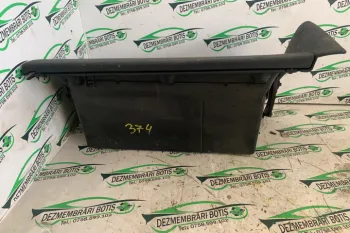 Torpedou Volkswagen VW Golf 4 [1997 - 2006] Hatchback 5-usi 1.4 MT (75 hp)