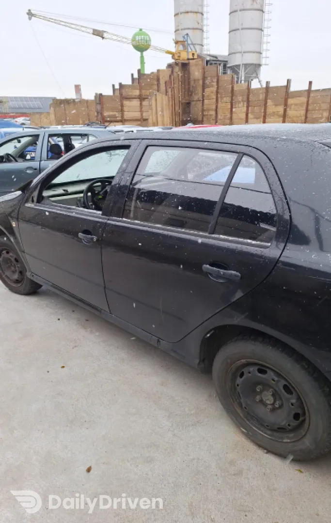 Maner deschidere din exterior usa fata dreapta Skoda Fabia 6Y [1999 - 2004] Hatchback 5-usi 1.2 MT (54 hp)