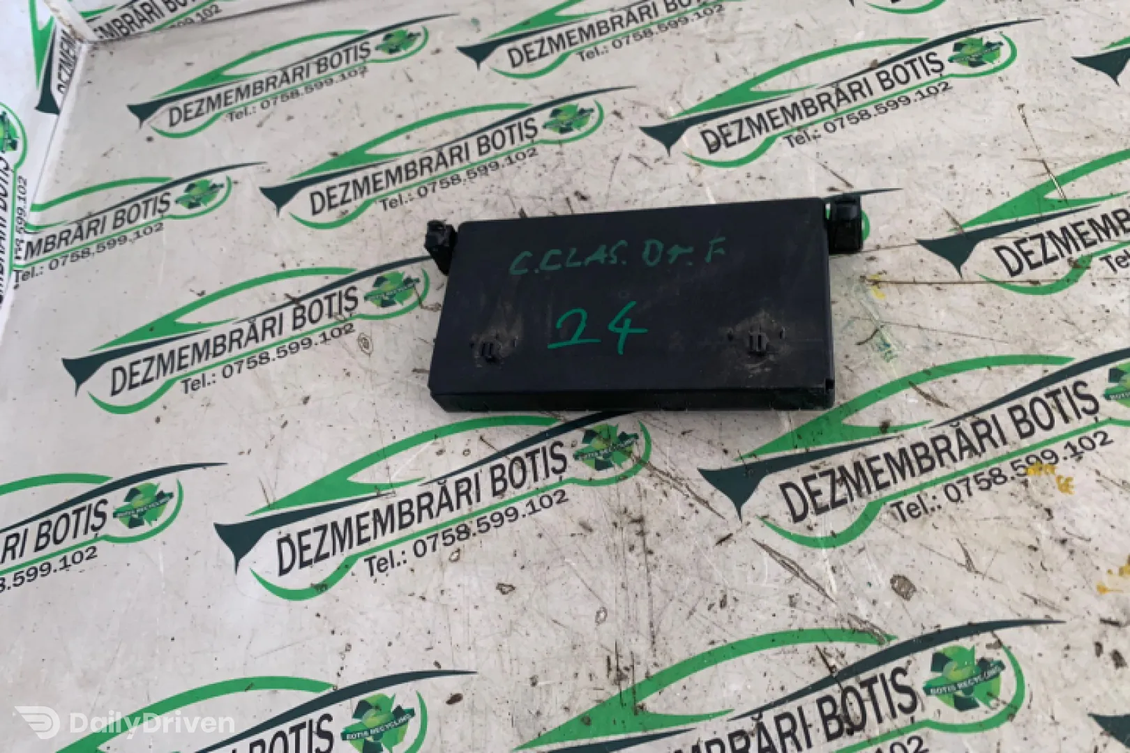 Calculator confort dreapta fata 203 820 12 85 Mercedes-Benz C-Class W203/S203/CL203 [2000 - 2004] Sedan 4-usi C 220 CDI MT (143 hp)