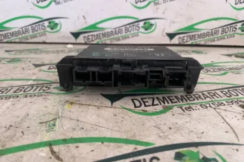 Calculator confort stanga fata Mercedes-Benz C-Class W203/S203/CL203 [2000 - 2004] Sedan 4-usi C 220 CDI MT (143 hp)