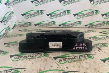 Ceasuri bord 3B0920 825A Volkswagen VW Passat B5.5 [facelift] [2000 - 2005] Sedan 1.9 TDI 4Motion 6MT (130 hp)