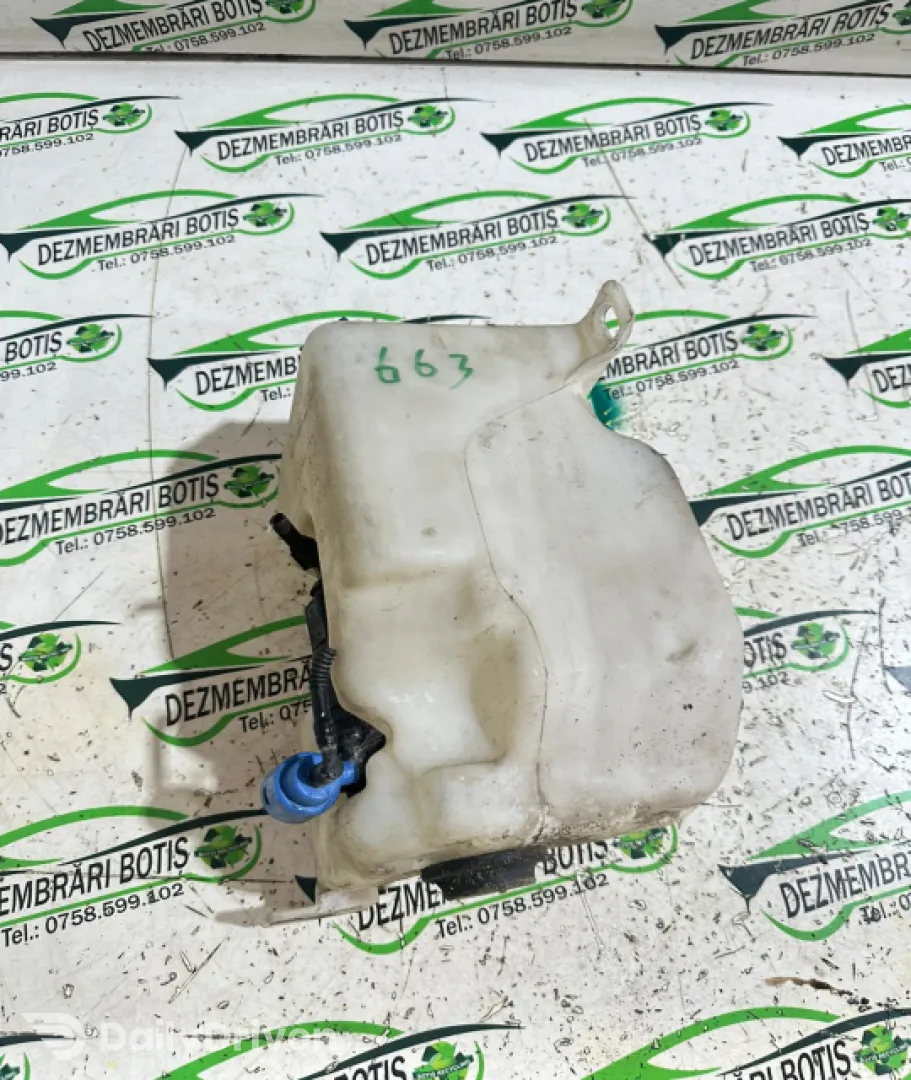 Vas lichid parbriz Volkswagen VW Golf 4 [1997 - 2006] Hatchback 5-usi 1.4 MT (75 hp)