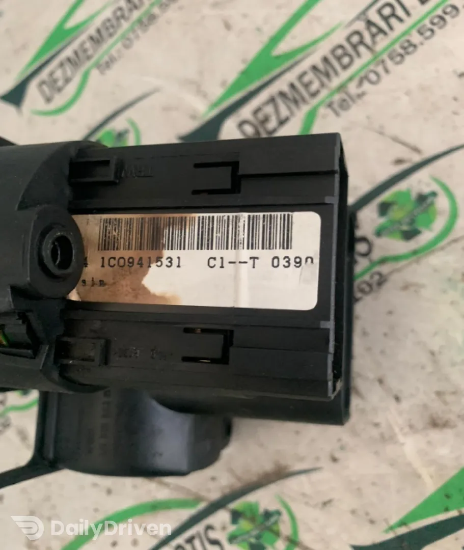Comutator faruri Volkswagen VW Golf 4 [1997 - 2006] Hatchback 5-usi 1.4 MT (75 hp)