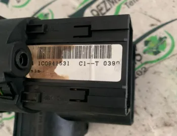 Comutator faruri Volkswagen VW Golf 4 [1997 - 2006] Hatchback 5-usi 1.4 MT (75 hp)