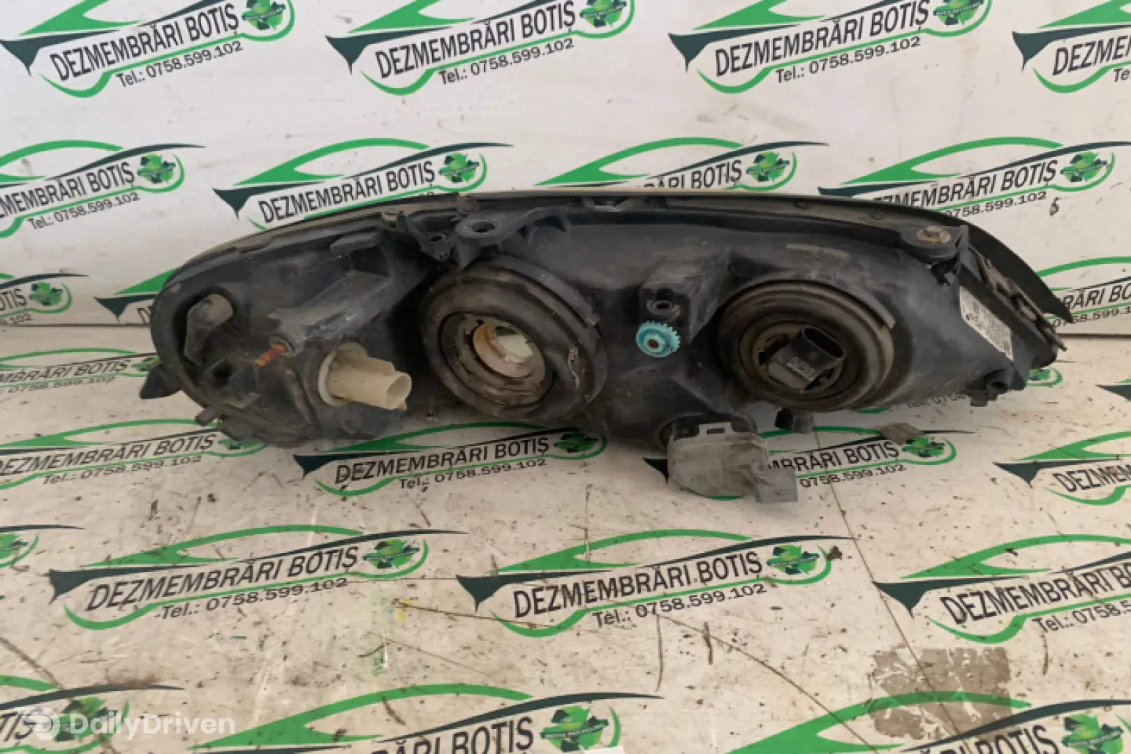 Far stanga Opel Astra G [1998 - 2009] wagon 5-usi 1.7 DTi MT (75 hp)
