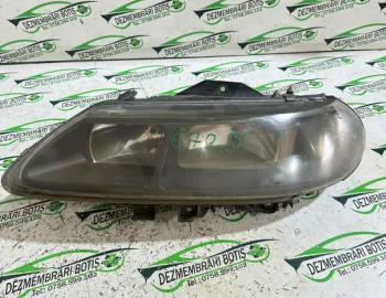 Far stanga Renault Laguna  [facelift] [1998 - 2001] Grandtour wagon 1.6 MT (110 hp)
