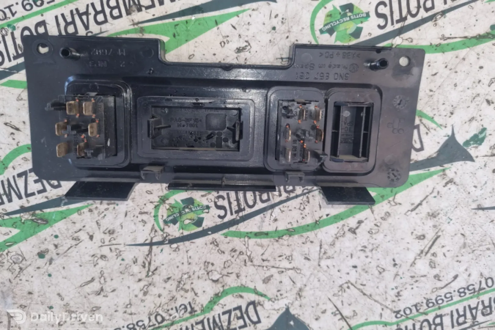 Butoane geam sofer Volkswagen VW Polo 3 6N [1994 - 2001] Hatchback 3-usi 1.0 MT (50 hp)