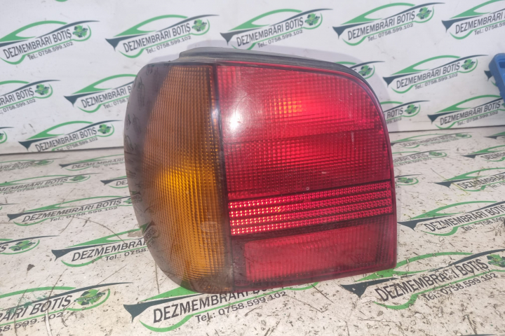 Lampa / Tripla stop stanga pe aripa Volkswagen VW Polo 3 6N [1994 - 2001] Hatchback 3-usi 1.0 MT (50 hp)