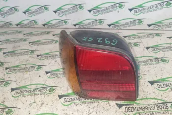 Lampa / Tripla stop stanga pe aripa Volkswagen VW Polo 3 6N [1994 - 2001] Hatchback 3-usi 1.0 MT (50 hp)