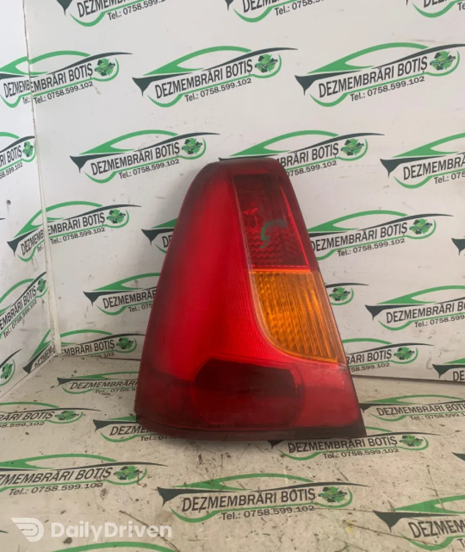 Lampa / Tripla stop stanga pe aripa Dacia Logan  [2004 - 2008] Sedan 1.4 MT (75 hp)