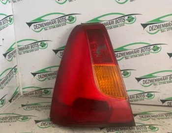Lampa / Tripla stop stanga pe aripa Dacia Logan  [2004 - 2008] Sedan 1.4 MT (75 hp)