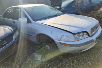 Vas lichid parbriz Volvo S40  [facelift] [2000 - 2004] Sedan 1.9 TD MT (102 hp)