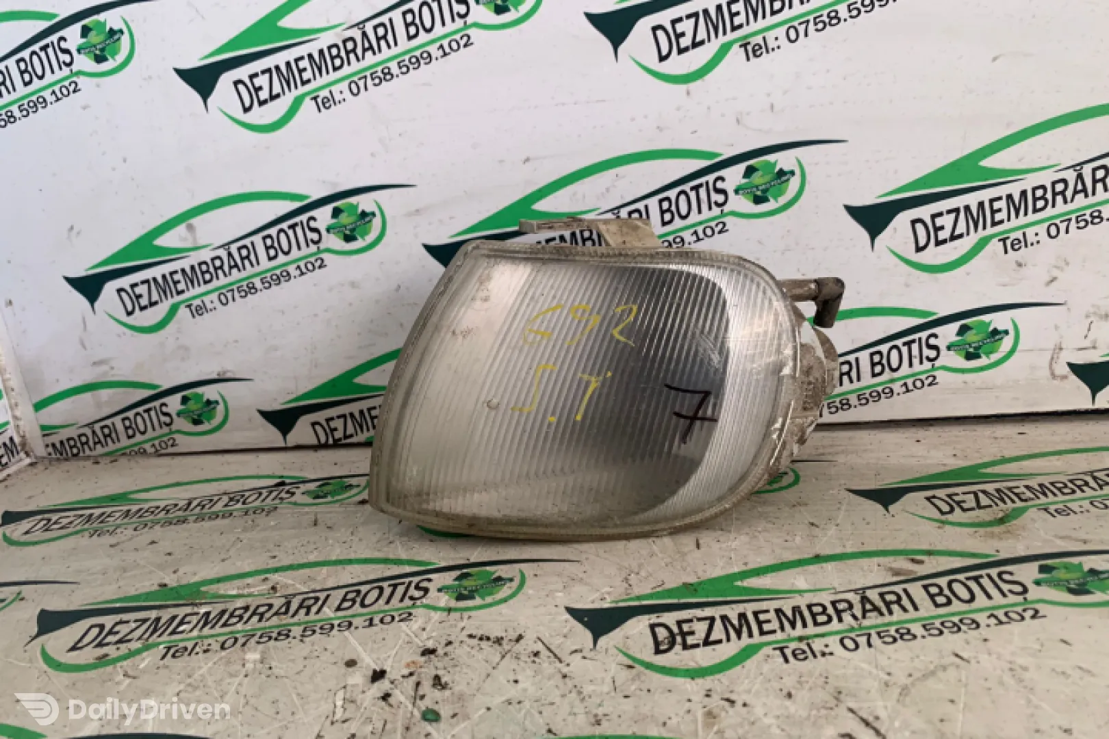 Lampa semnalizare fata stanga Volkswagen VW Polo 3 6N [1994 - 2001] Hatchback 3-usi 1.0 MT (50 hp)