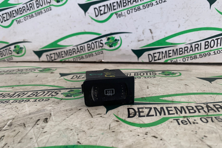 Buton dezaburire parbriz Volkswagen VW Bora  [1998 - 2005] Variant wagon 1.6 16V MT (105 hp)