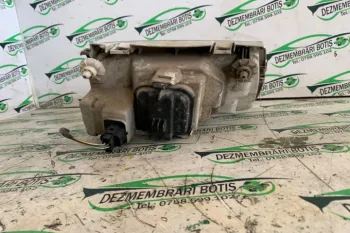 Far stanga Volkswagen VW Polo 3 6N [1994 - 2001] Hatchback 3-usi 1.0 MT (50 hp)