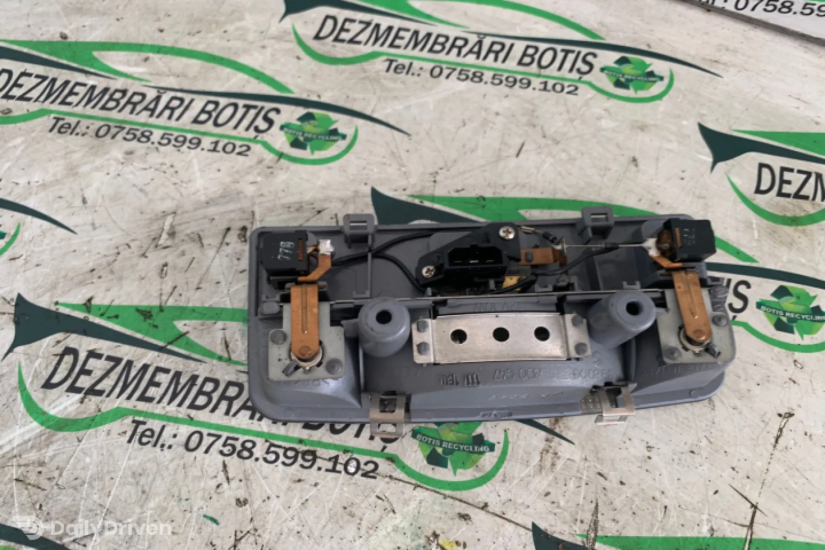 Lampa plafon fata Audi A3 8L [1996 - 2000] Hatchback 3-usi 1.6 MT (101 hp)