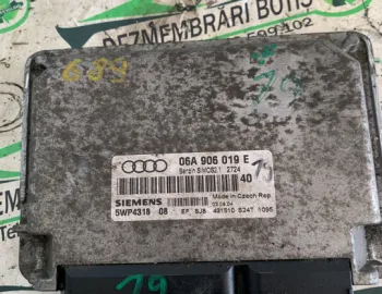 Calculator motor ECU 06A 906 019 E Audi A3 8L [1996 - 2000] Hatchback 3-usi 1.6 MT (101 hp)