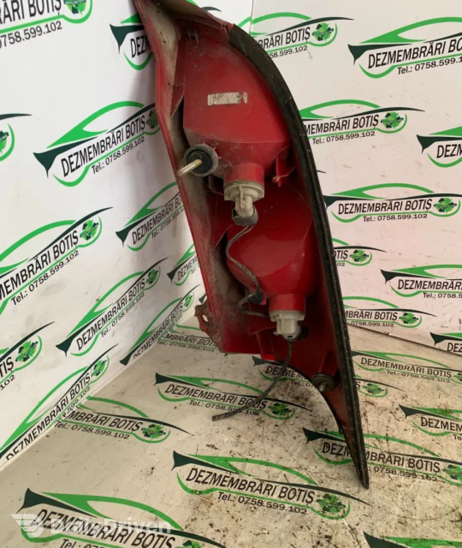 Lampa / Tripla stop dreapta pe aripa Ford Focus  [1998 - 2004] wagon 5-usi 1.8 TDCi MT (115 hp)