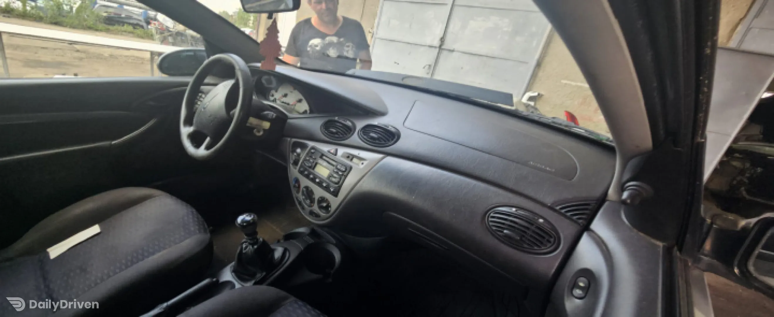 Buson vas expansiune Ford Focus  [1998 - 2004] wagon 5-usi 1.8 TDCi MT (115 hp)