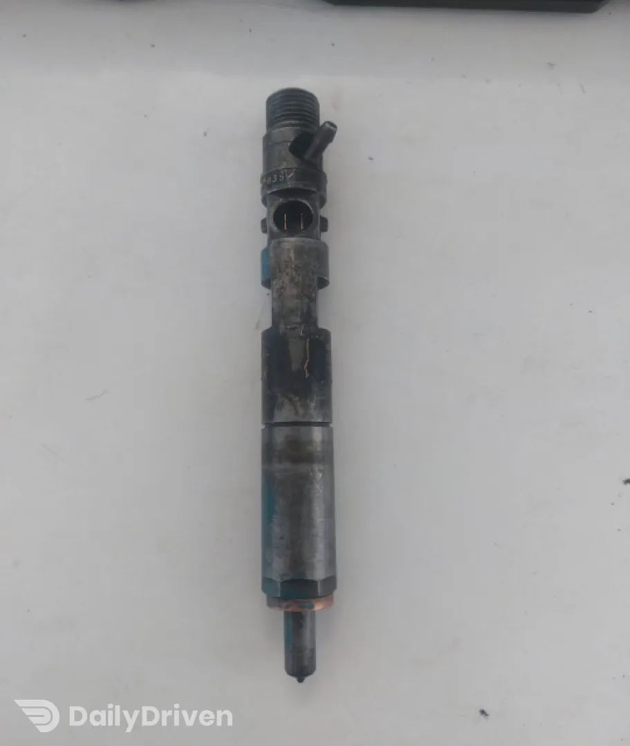 Injector motorina Dacia Logan  [2004 - 2008] MCV 1.5DCI MT (84 hp)