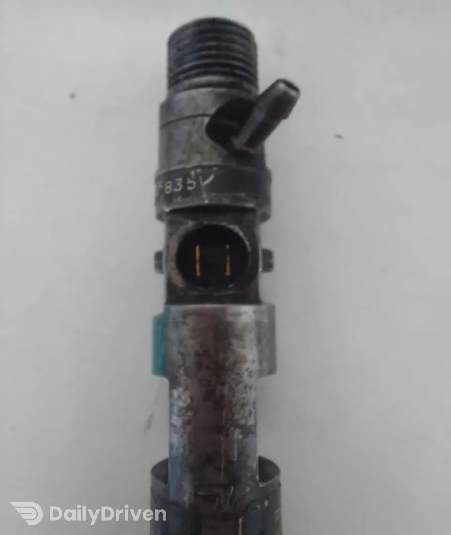 Injector motorina Dacia Logan  [2004 - 2008] MCV 1.5DCI MT (84 hp)
