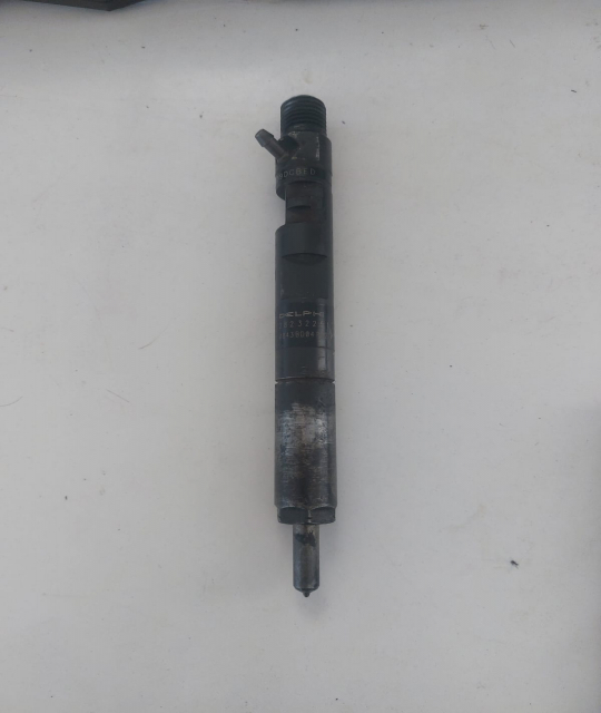 Injector motorina 28232251 28232251 Dacia Logan  [2004 - 2008] MCV 1.5DCI MT (84 hp)