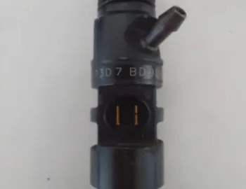 Injector motorina 28232251 28232251 Dacia Logan  [2004 - 2008] MCV 1.5DCI MT (84 hp)