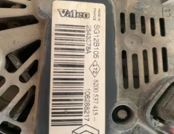 Alternator Valeo 8200 537 415 Renault Kangoo