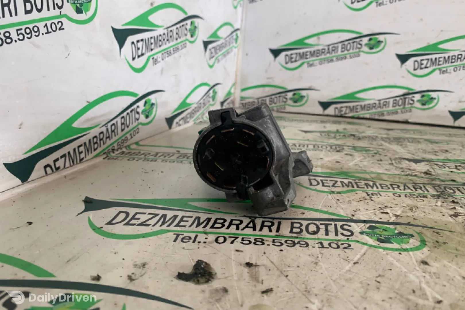 Contact cu cheie Audi A4 B6 [2000 - 2005] Avant wagon 5-usi 1.9 TDI MT (100 hp)